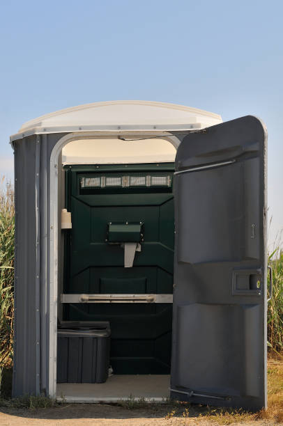 Best Porta potty rental near me  in Naples, TX