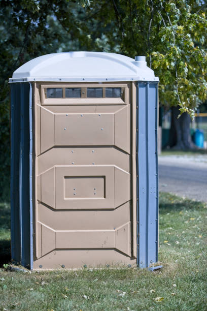 Best Porta potty delivery and setup  in Naples, TX
